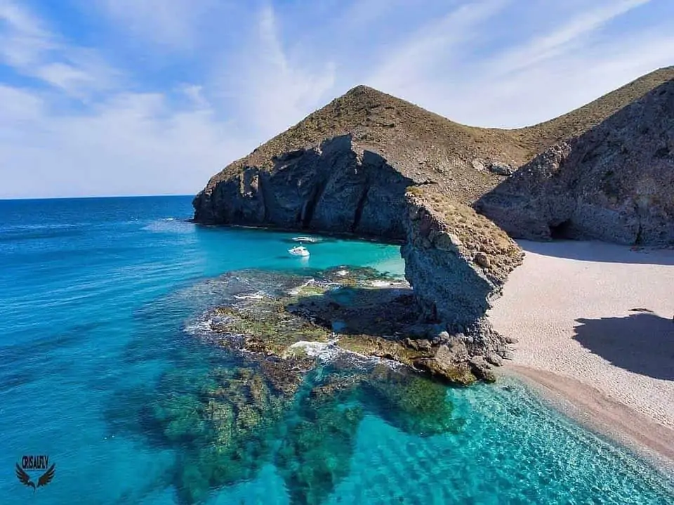 Playa de los Muertos un paraíso en el Cabo de Gata