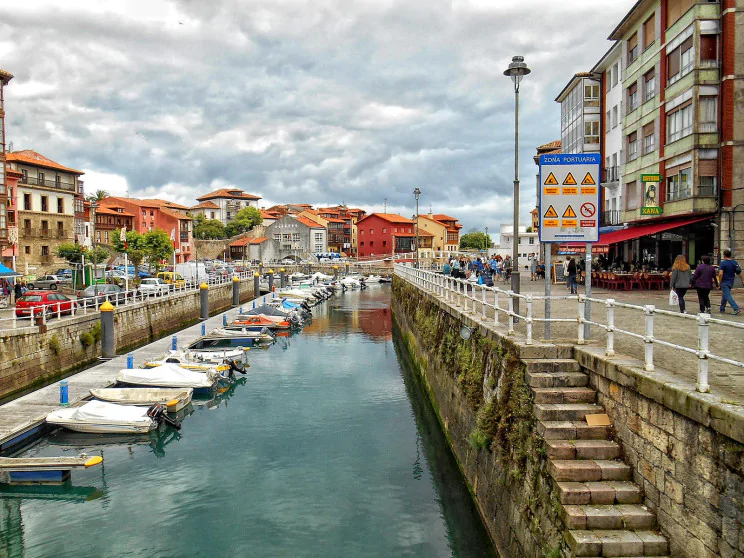 Llanes posee la considerada octava playa más única del mundo