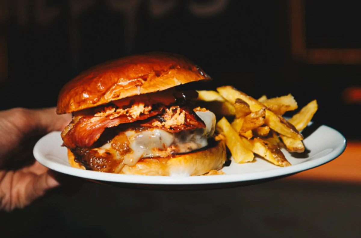 La Carnaza presenta su burger del mes en un homenaje a Tina Turner que es simply the best