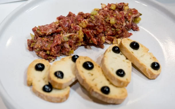 Gazpachuelo y steak tartar en el 38º Salón Gourmets